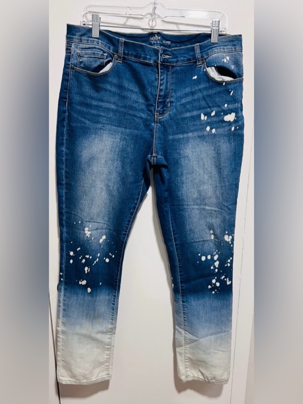 Soho Distressed Ankle Knee Skinny Jeans